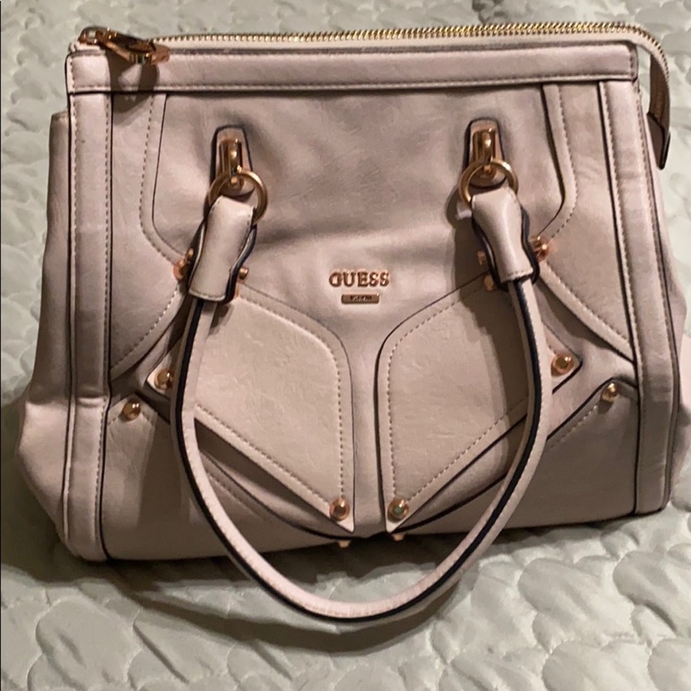 💐Guess blush pink handbag. EUC.